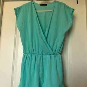Light Blue Shortsleeved Romper, Size L